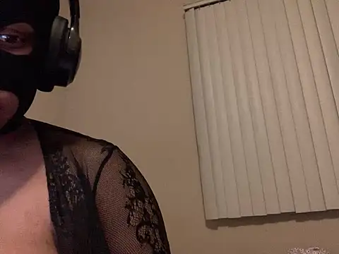 MariVXXX 现场XXX聊天