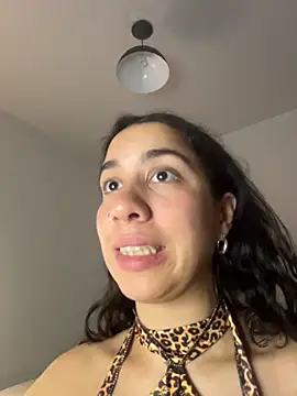 Chat XXX ao vivo de Souphicherry