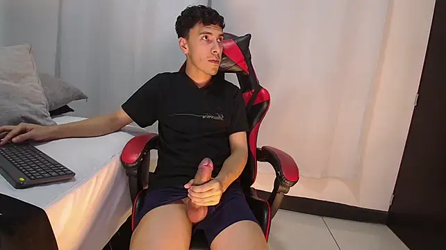 MaxLeons Chat XXX live