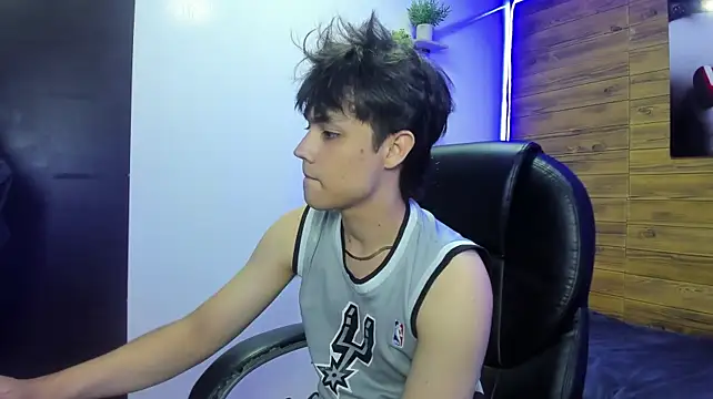 Chat XXX ao vivo de ivan_cooper