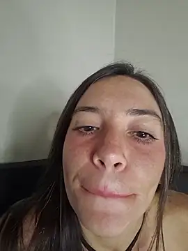 loveuu-bae Chat XXX in diretta