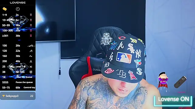 KevinSanchez420 Live XXX-chat