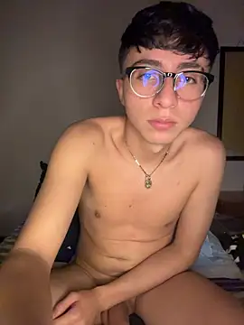 CamiRojas_boy: απευθείας συνομιλία ΧΧΧ