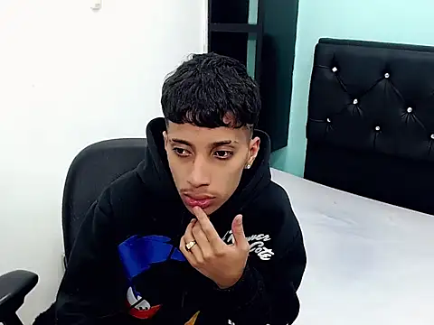 brayan__hot__ Live XXX Chat