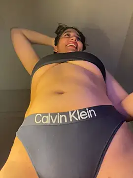 Nhefertary Chat XXX in diretta