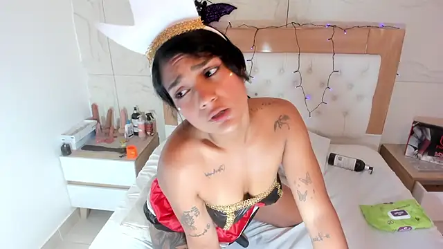 Chat XXX ao vivo de NINAMARTINS