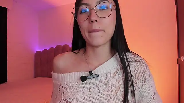 Chat XXX en directo de Sally_Sins