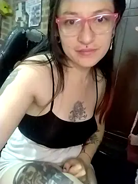 צ'אט XXX בשידור חי של _Alaskamisa