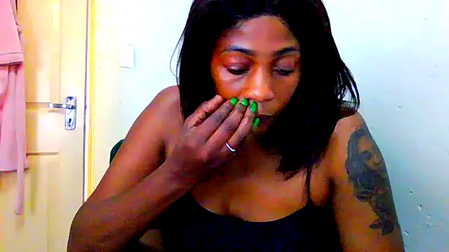 Chat XXX en directo de TALLnBEAUTY