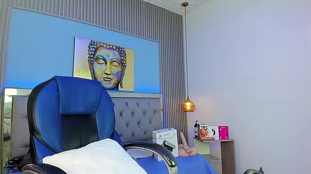 Ethanx18_ XXX чат на живо
