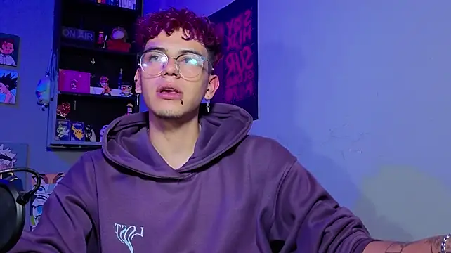 MikeyKuro Live XXX Chat
