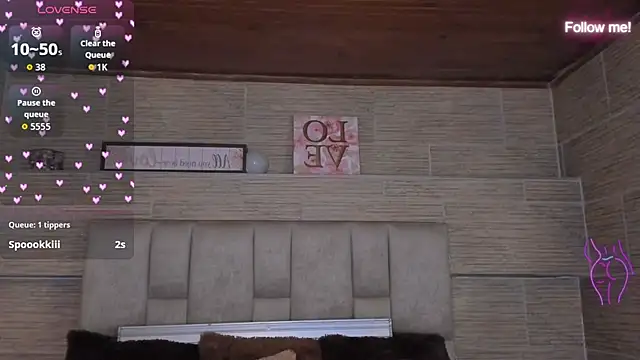 Онлайн чат XXX mia_devine_