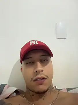 XXX chat uživo modela Ttinho