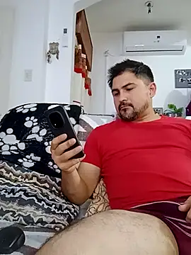 Bradd_32: απευθείας συνομιλία ΧΧΧ