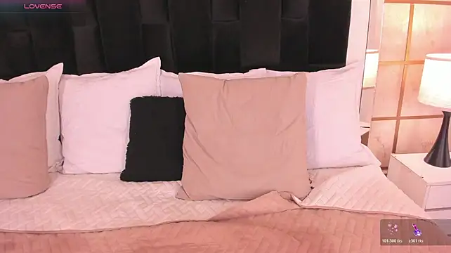 Crystal_Rose__ Chat XXX live