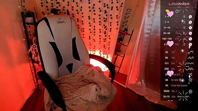 Chatroom XXX en direct de AnyaTaylor_