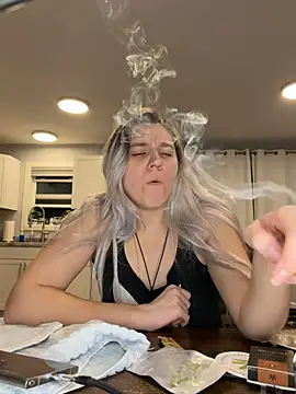 ScarletsWeb élő XXX-chatje