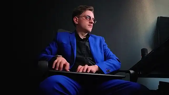 FelixStarkk Live XXX Chat