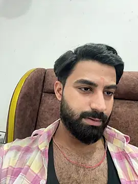 Royalboy_03 লাইভ XXX চ্যাট