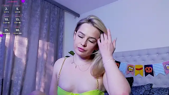XXX chat uživo modela TamarraFox