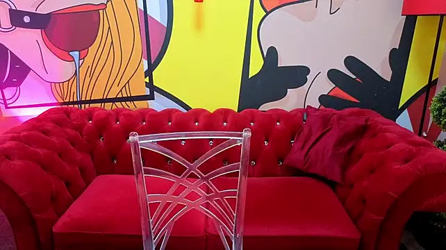 Chatroom XXX en direct de KarinaHaYess