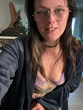LeaNorah69's Live XXX Chat