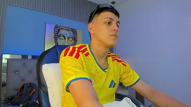 Ethanx18_ 라이브 XXX 채팅