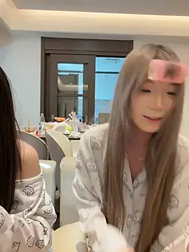 XXX chat uživo modela yyydgda