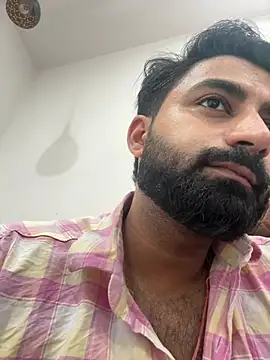 Czat XXX na żywo – Royalboy_03