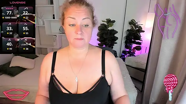 JenniferLight XXX чат на живо