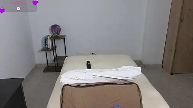 Chat +18 de blue__moon_ ao vivo