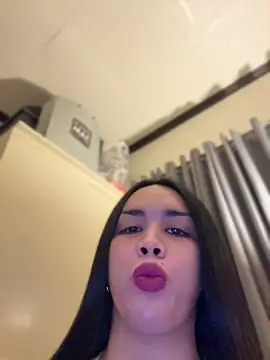 Živý XXX chat MISSANACONDA