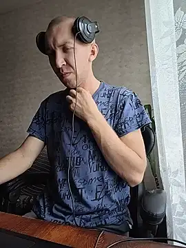 XXX chat uživo modela _uncle_Mitya-43_