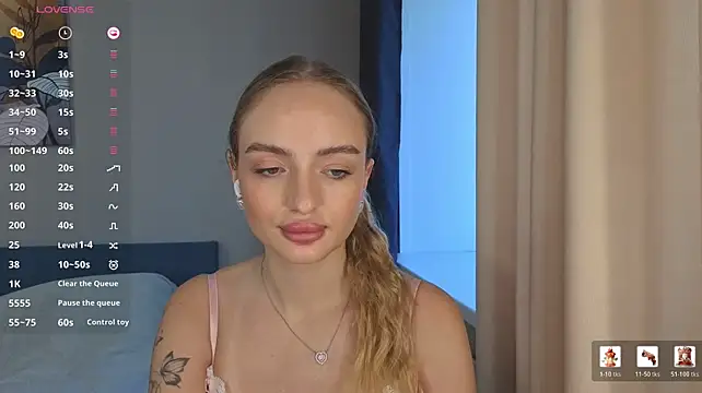 Chat +18 de A_delina ao vivo