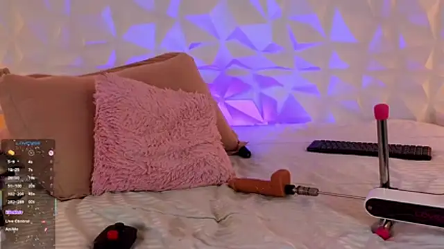 Elianmoon's Live XXX Chat