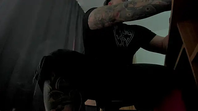 Chat +18 de TonyWinston ao vivo