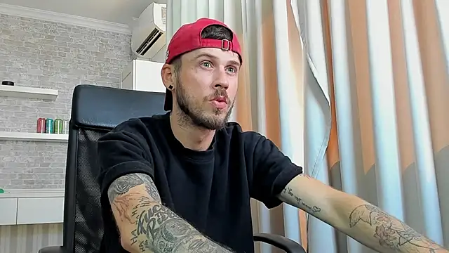 JonahShaw Live XXX Chat