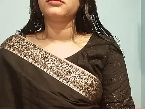 Adhiti_1 Chat XXX in diretta