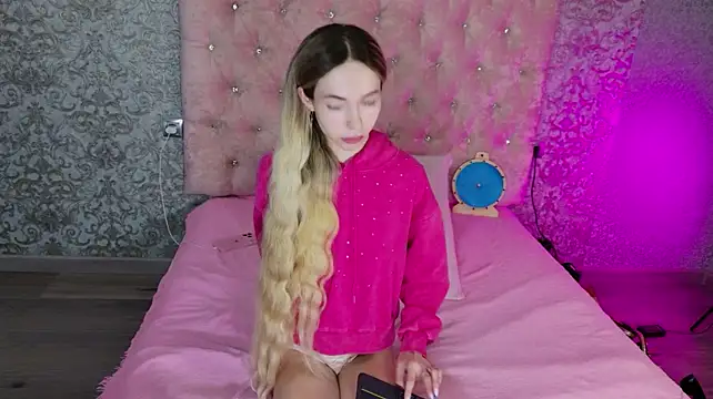 Akilla_Queen 现场XXX聊天