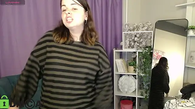 MartaEdams Chat XXX in diretta
