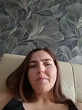 MilaMature Chat XXX in diretta