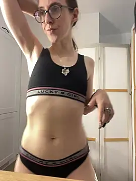 MartiniiSelenna – Naživo XXX chat