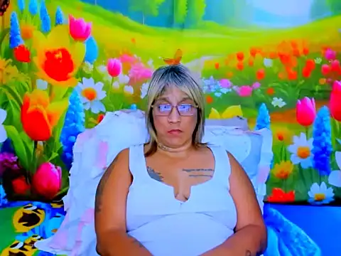 Онлайн чат XXX indianroxy