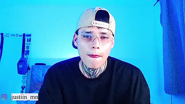 Chatroom XXX en direct de _justinmoon2