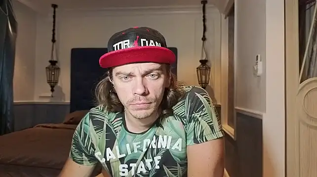 Marrymeplz live XXX chat