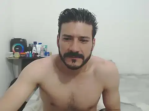 mateoothh Chat XXX in diretta
