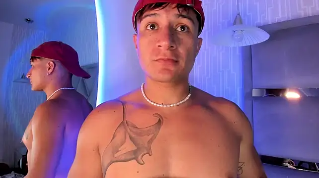 Chat XXX en directo de Hassbyd