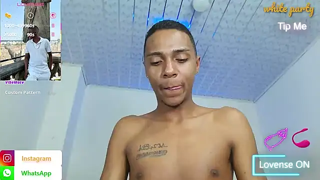 hotboyluxe Live XXX-Chat