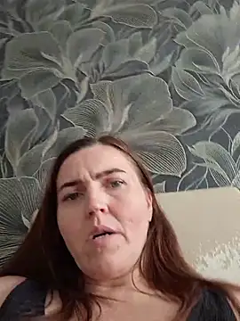 MilaMature Live XXX-Chat