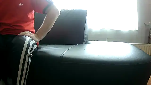 buffaloleather live XXX chat